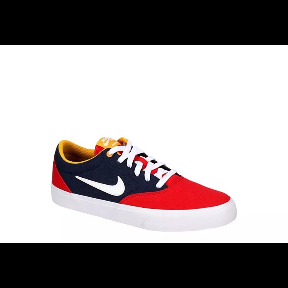 Men’s Nike SB Charge Shoes